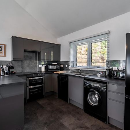 Shoreland Lodges - Cherry Lodge Fort Augustus Bagian luar foto