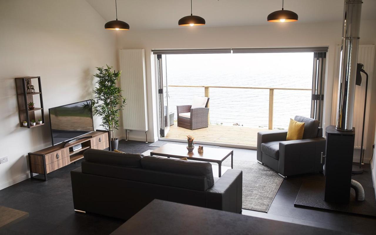 Shoreland Lodges - Cherry Lodge Fort Augustus Bagian luar foto