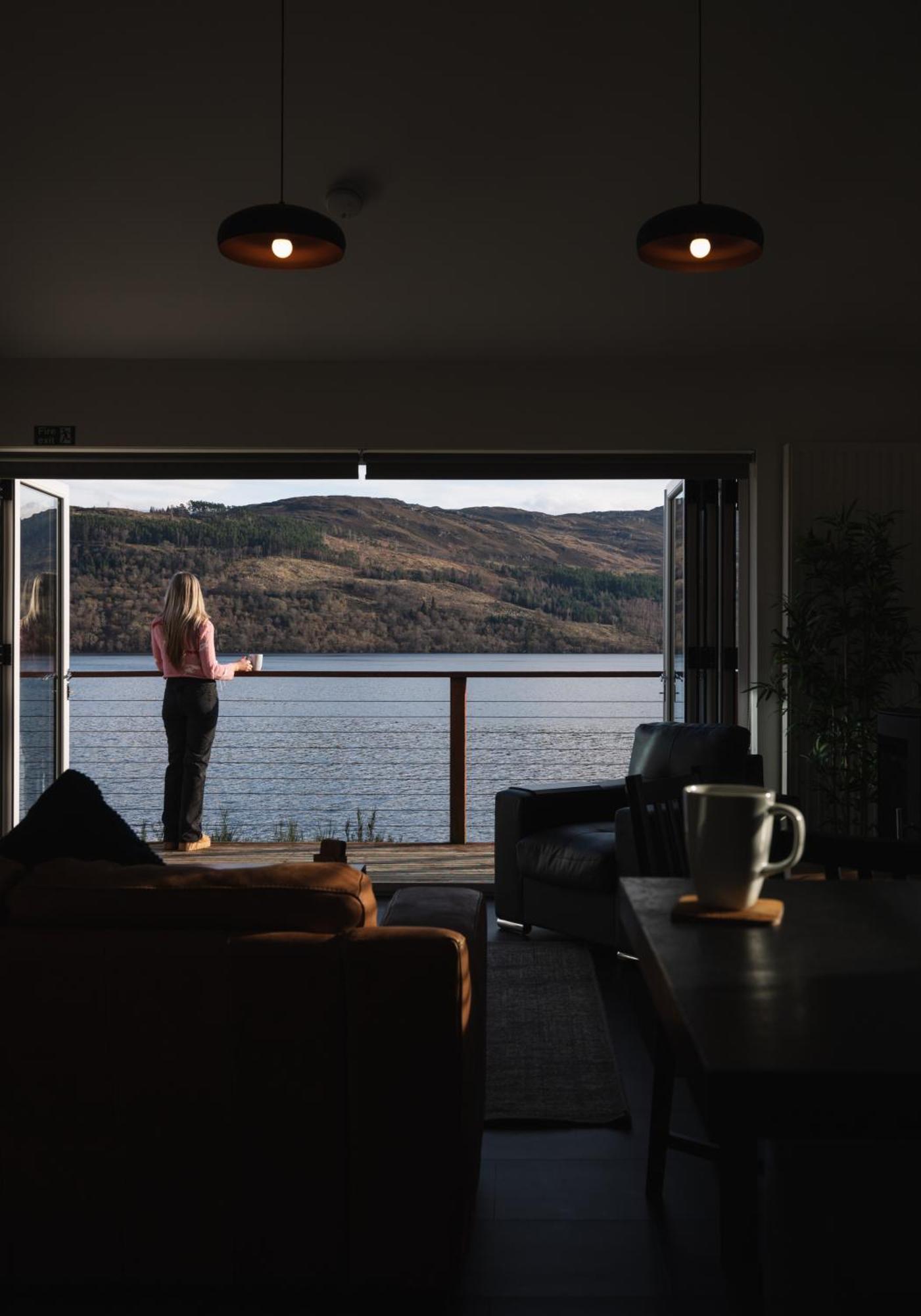 Shoreland Lodges - Cherry Lodge Fort Augustus Bagian luar foto