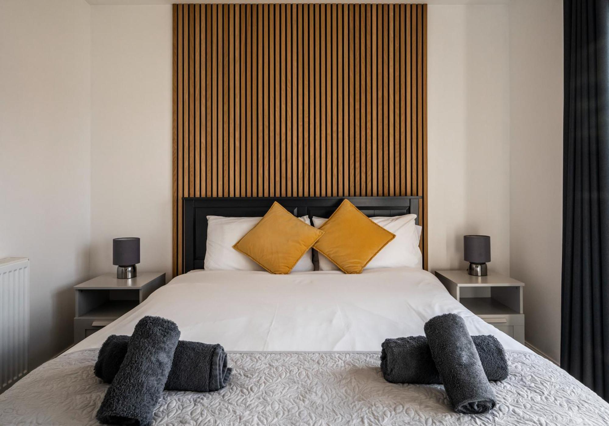Shoreland Lodges - Cherry Lodge Fort Augustus Bagian luar foto