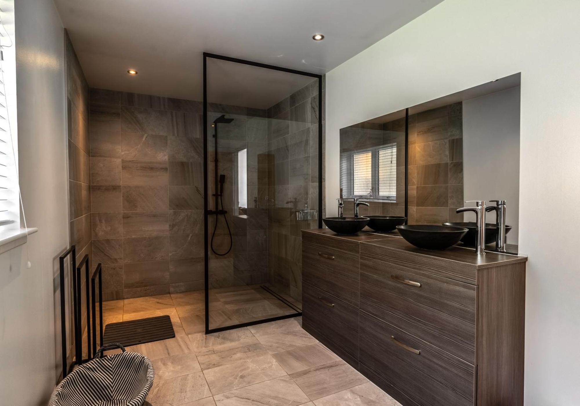 Shoreland Lodges - Cherry Lodge Fort Augustus Bagian luar foto