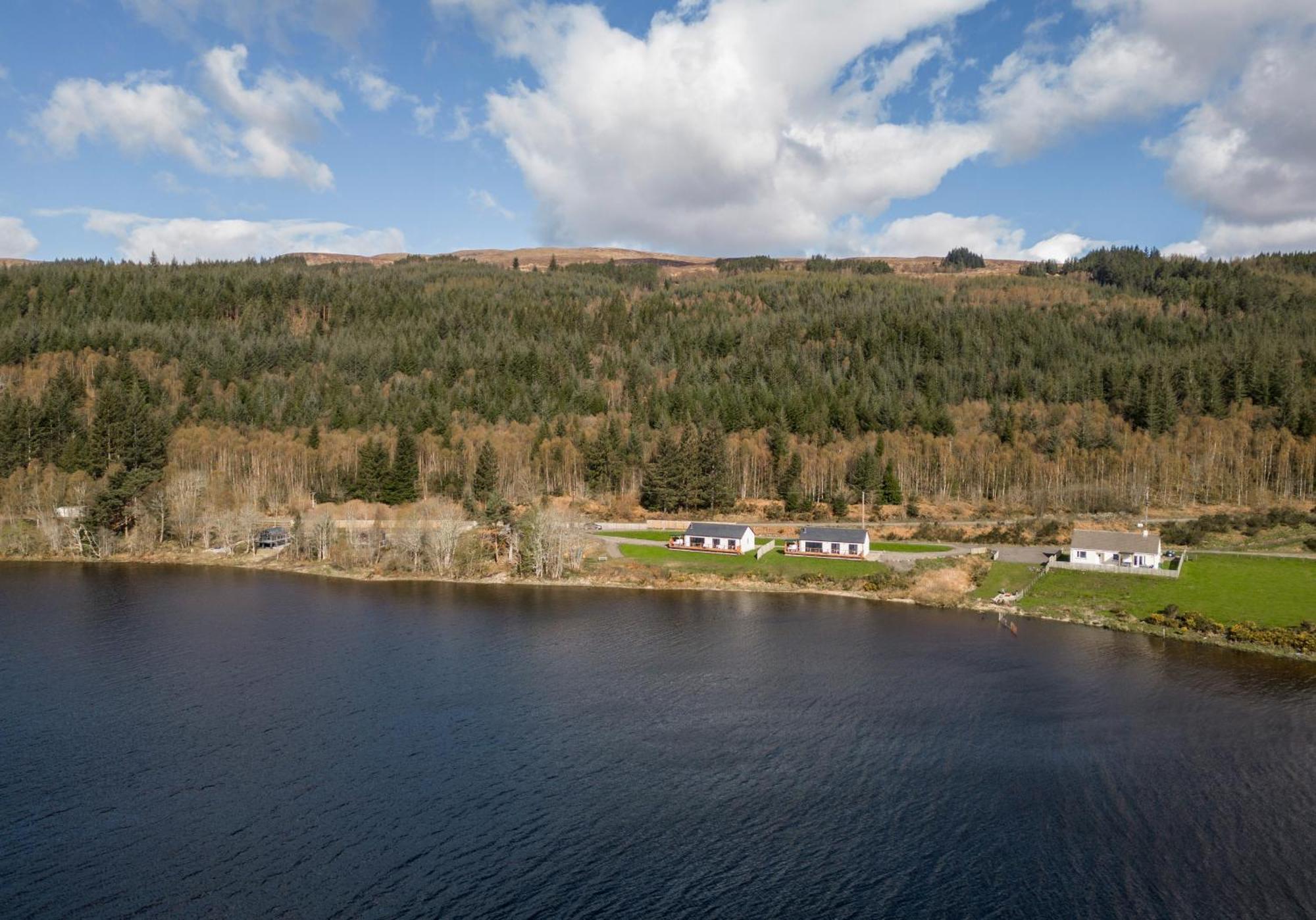 Shoreland Lodges - Cherry Lodge Fort Augustus Bagian luar foto