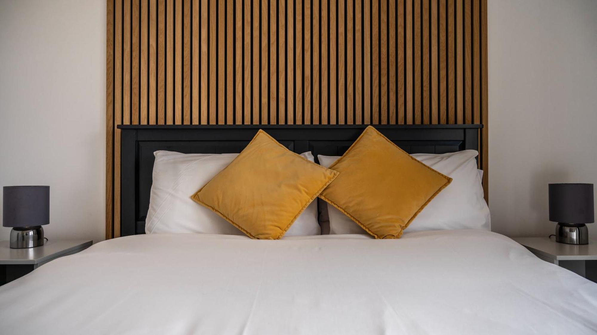 Shoreland Lodges - Cherry Lodge Fort Augustus Bagian luar foto