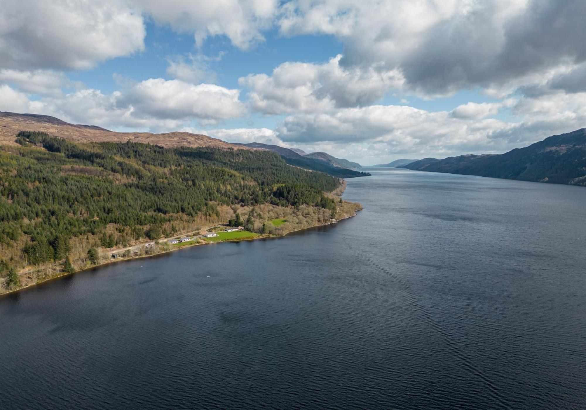 Shoreland Lodges - Cherry Lodge Fort Augustus Bagian luar foto