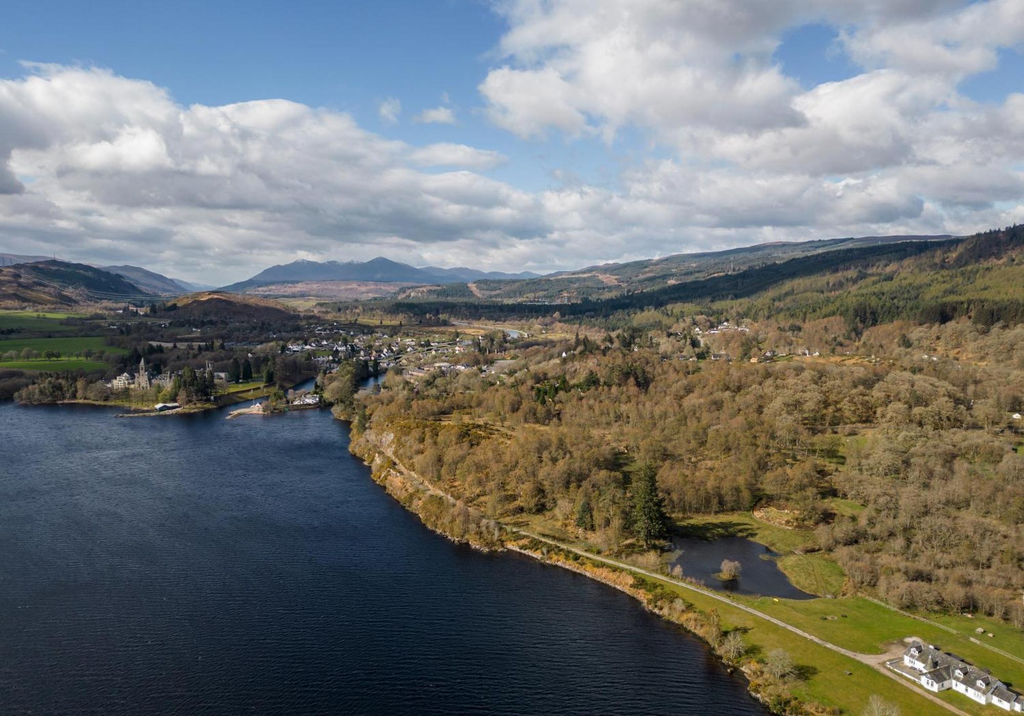 Shoreland Lodges - Cherry Lodge Fort Augustus Bagian luar foto